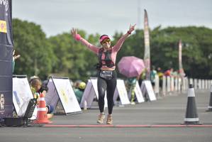 BIB: 0152
                            <button type="button" onclick="openModal(4944513)" class="btn btn-primary btn-sm float-right btn-popup" data-toggle="modal" data-target=".modal-high-quality">
                        <i class="fas fa-shopping-cart"></i> Add to Cart
                    </button>
                                            <button type="button" onclick="isThisMe(4944513, true)" class="btn btn-success btn-sm float-right btn-popup btn-isme hidden" data-toggle="tooltip" data-placement="bottom" title="นี่คือรูปของคุณใช่ไหม คลิกที่นี่เพื่อเอาเข้าอัลบั้ม">
                        <i class="fas fa-plus"></i> Add to album
                    </button>
                    <button type="button" onclick="isThisMe(4944513, false)" class="btn btn-warning btn-sm float-right btn-popup btn-isnotme hidden">
                        <i class="fas fa-ban"></i> Remove from album
                    </button>